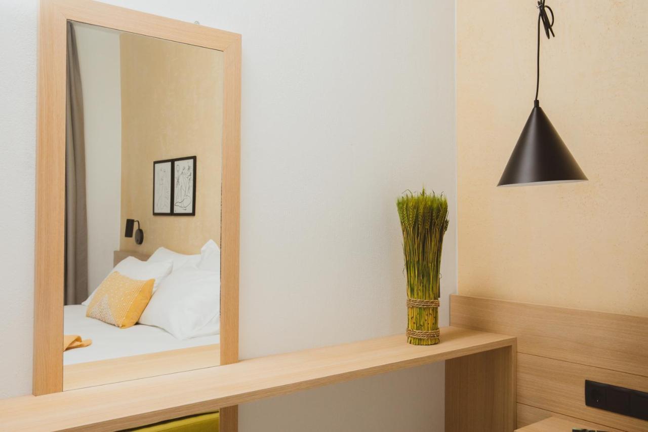 Essentia Vita Comfy Suites Limenas  Exterior photo