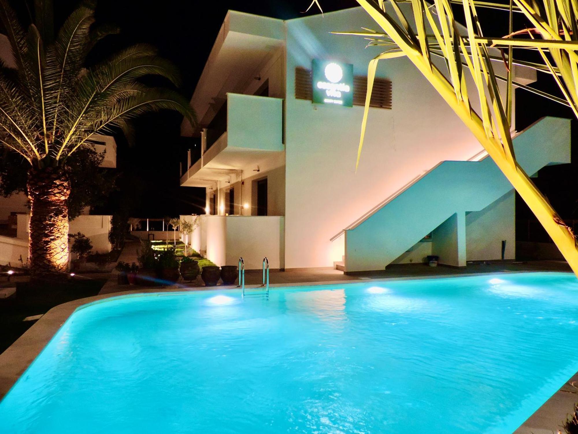 Essentia Vita Comfy Suites Limenas  Exterior photo